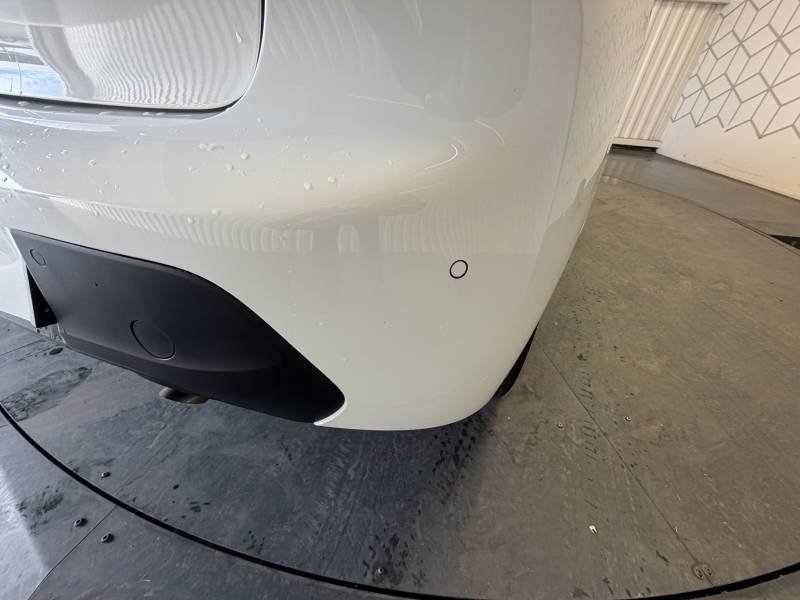Peugeot 208 - Photo 23