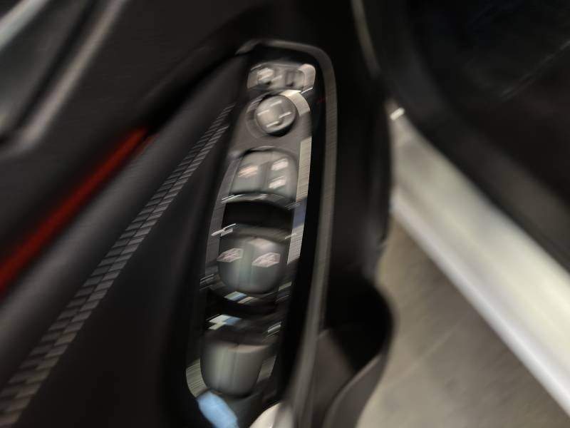 Nissan Juke - Photo 12