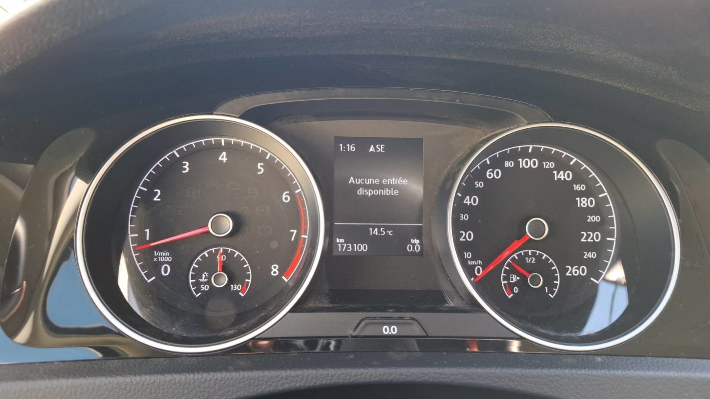 Volkswagen Golf - Photo 12