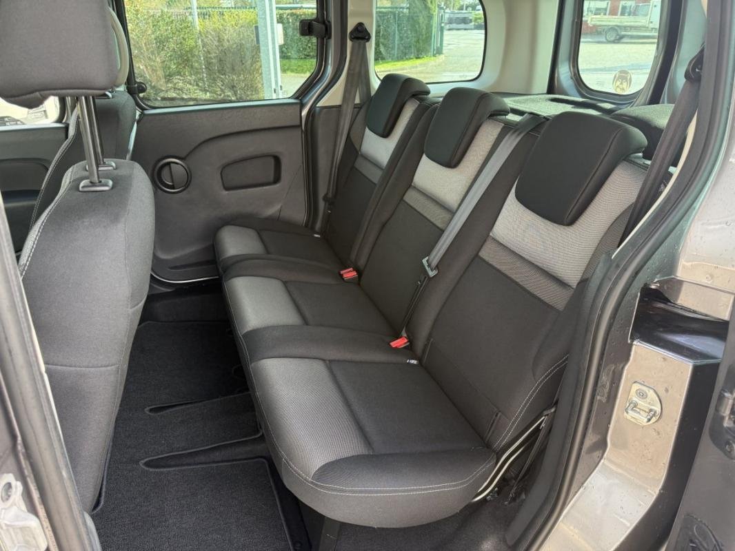 Renault Kangoo - Photo 18