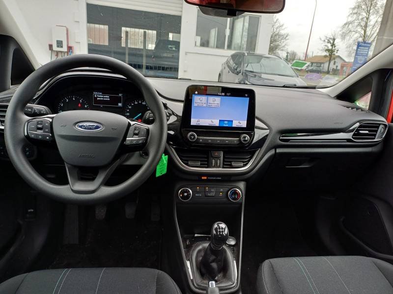 Ford Fiesta - Photo 21