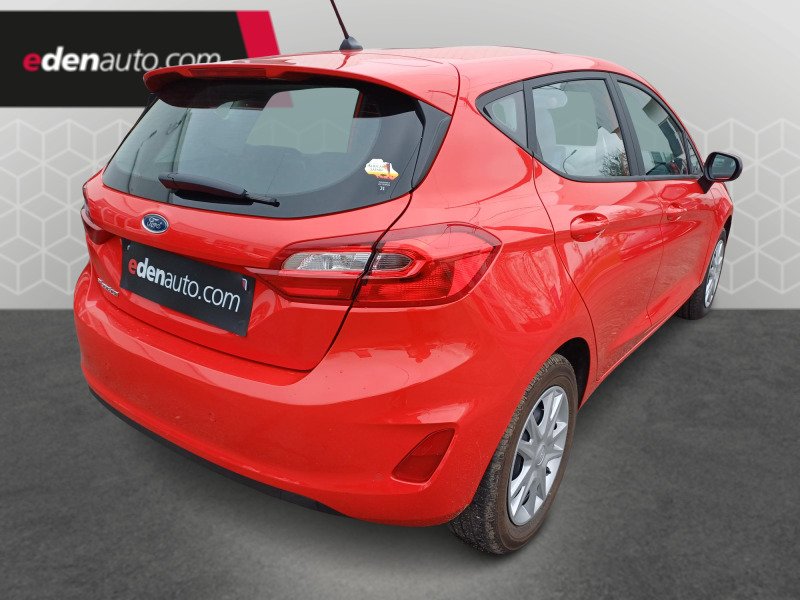 Ford Fiesta - Photo 5