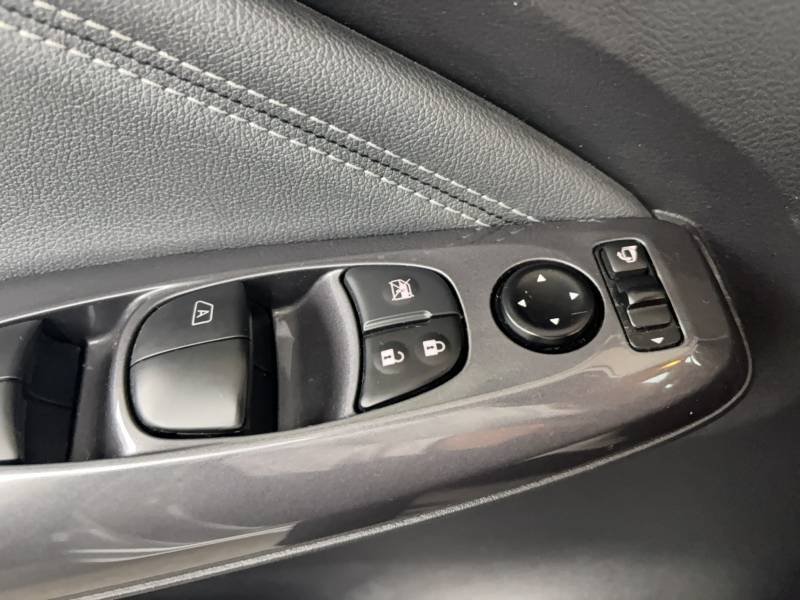 Nissan Juke - Photo 27