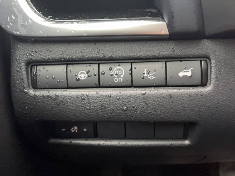 Nissan Qashqai - Photo 31