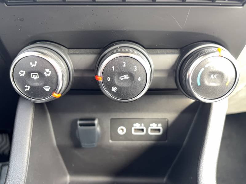 Renault Clio - Photo 20