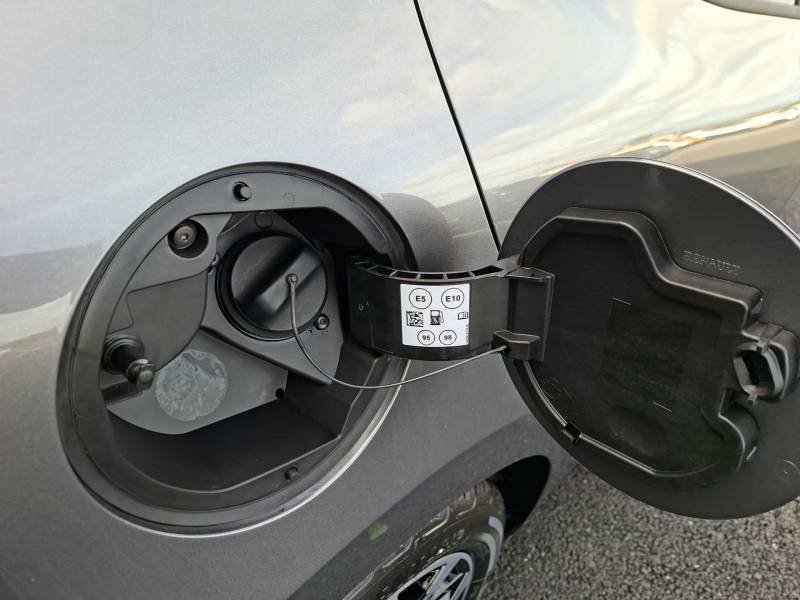 Renault Clio - Photo 17