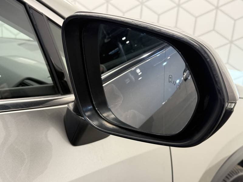 Lexus CT 200h - Photo 15