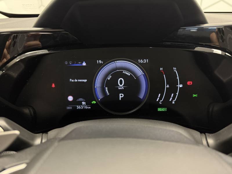 Lexus CT 200h - Photo 36