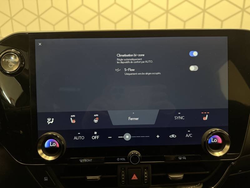 Lexus CT 200h - Photo 38