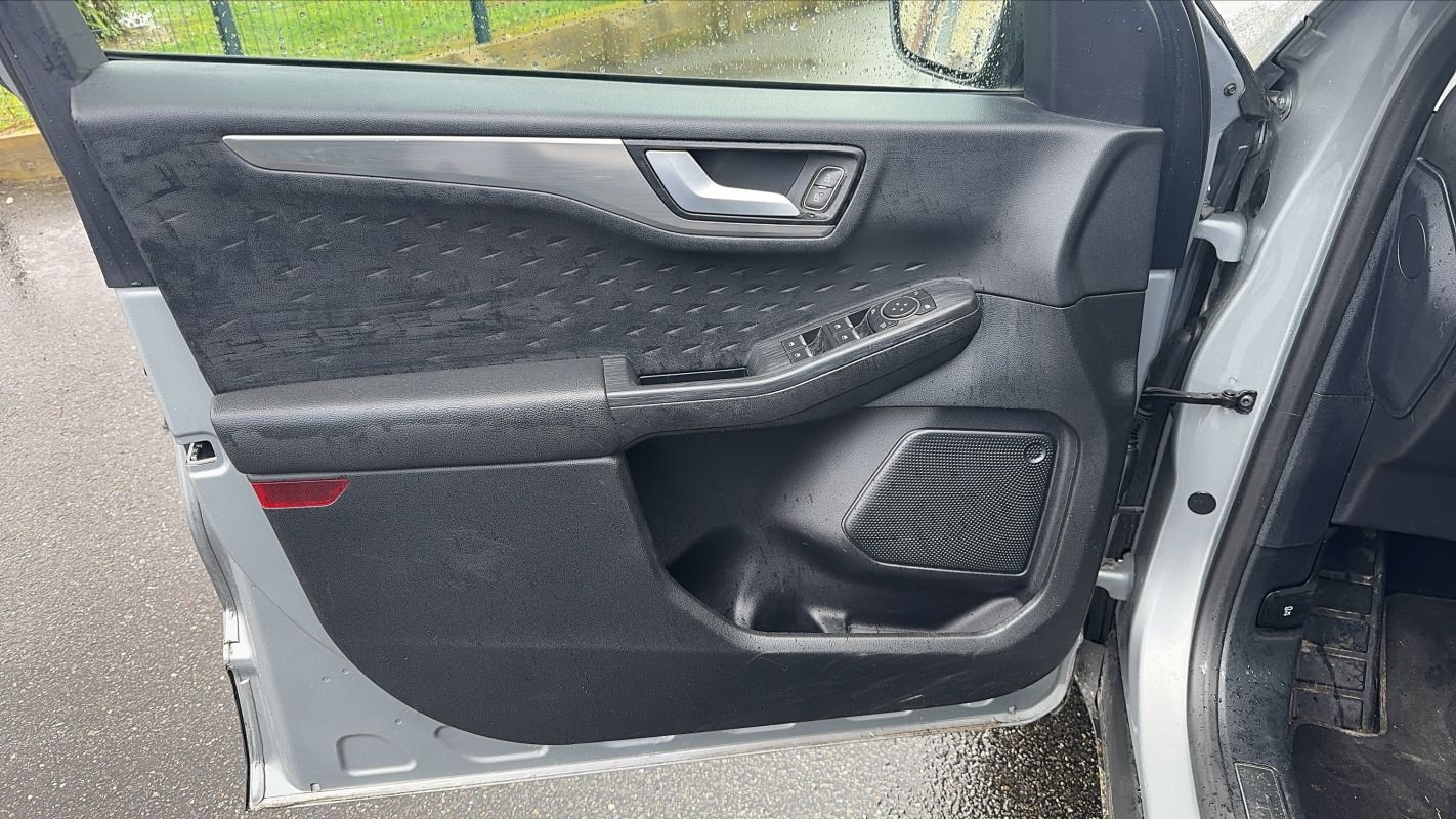 Ford Kuga - Photo 7