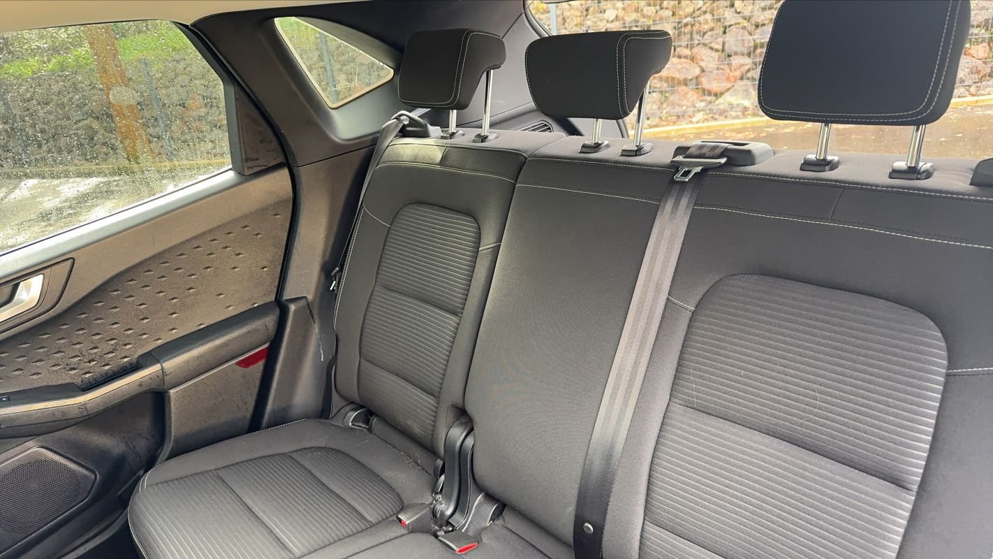 Ford Kuga - Photo 9