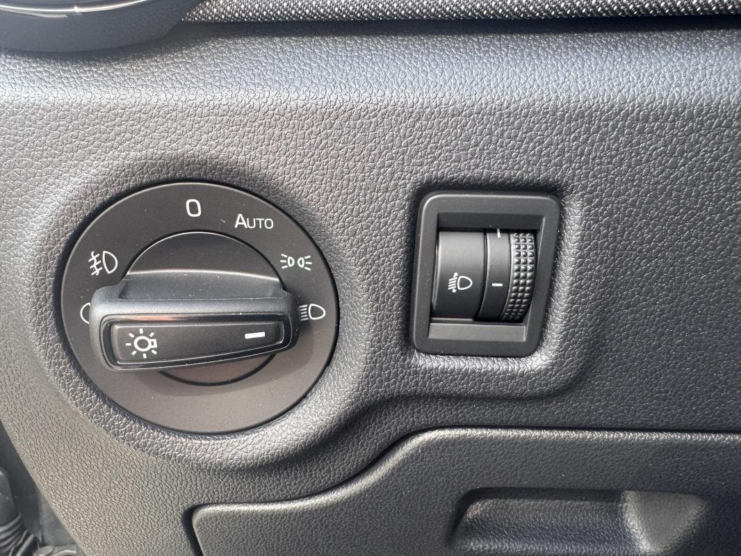 Skoda Fabia - Photo 12