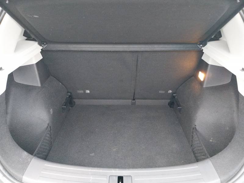 MG ZS - Photo 14
