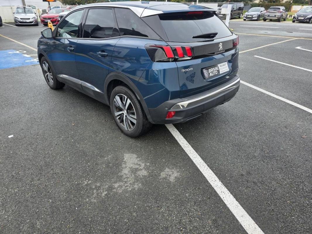 Peugeot 3008 - Photo 3