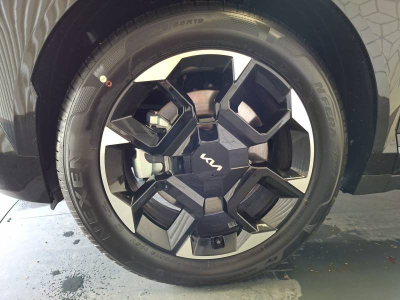Kia ev5 - Photo 12