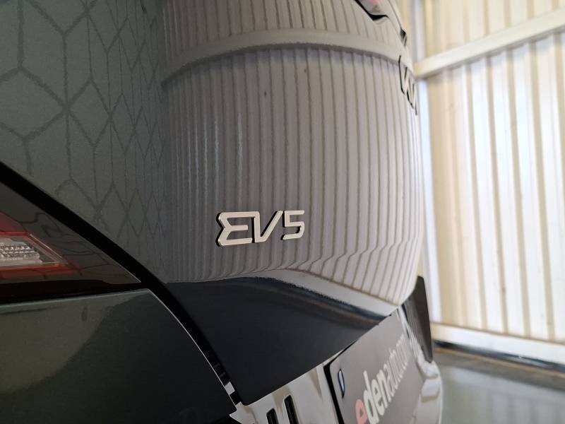 Kia ev5 - Photo 21