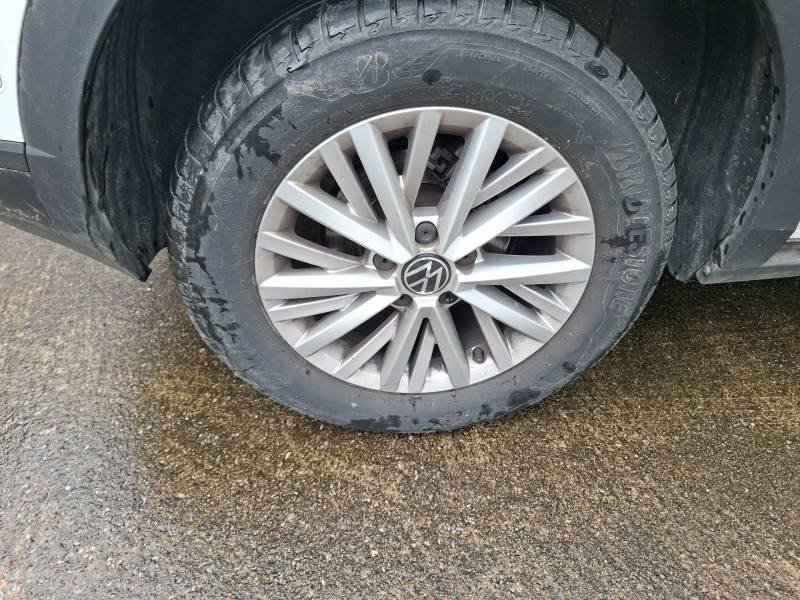 Volkswagen T-Roc - Photo 13