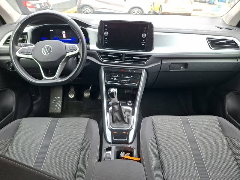 Volkswagen T-Roc - Photo 10