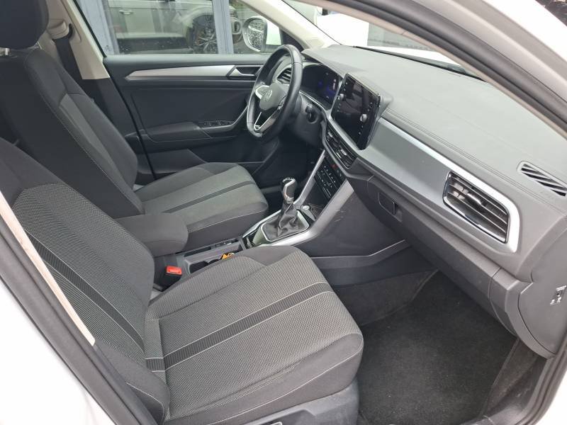 Volkswagen T-Roc - Photo 9