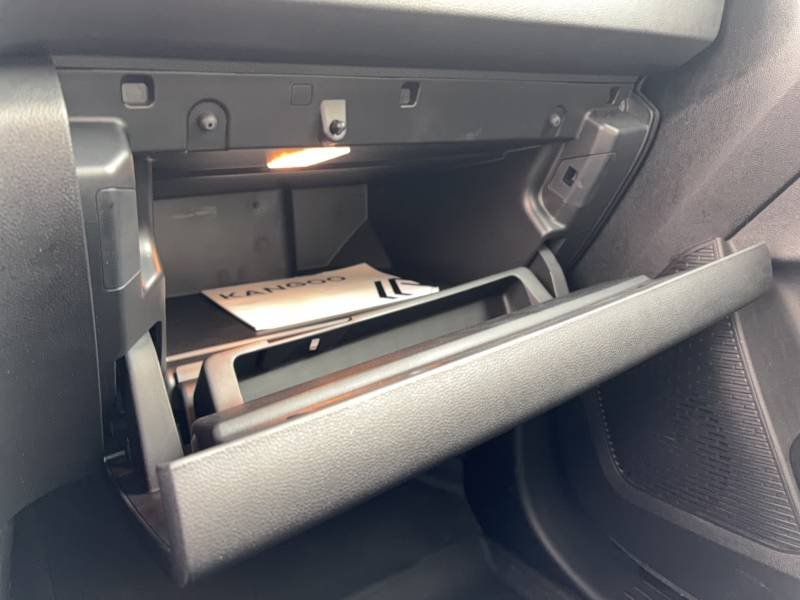 Renault Kangoo Van - Photo 22
