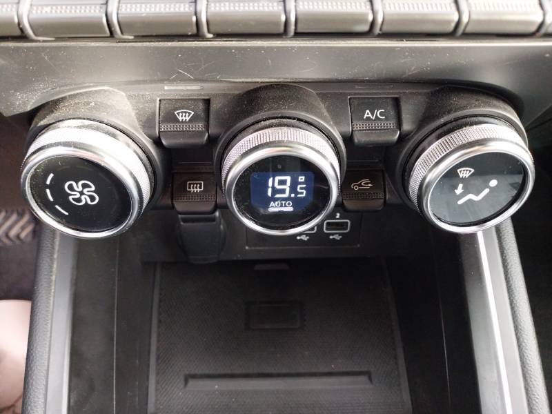 Renault Clio - Photo 32