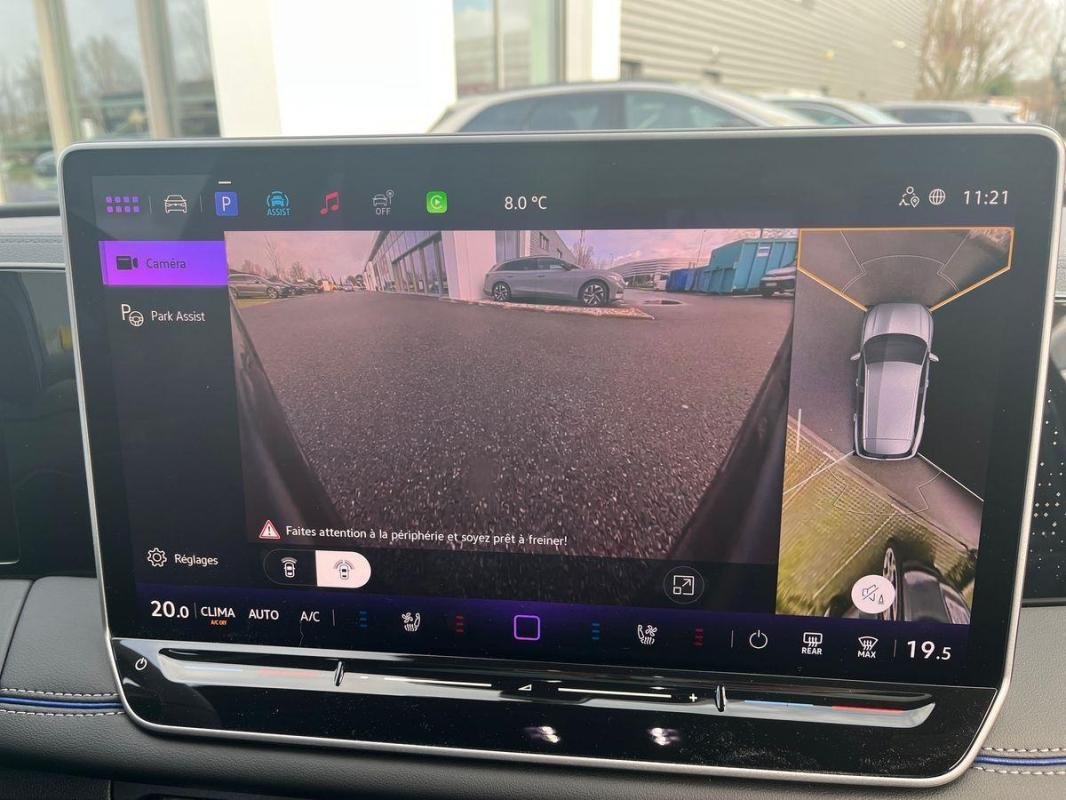 Volkswagen Tiguan - Photo 18