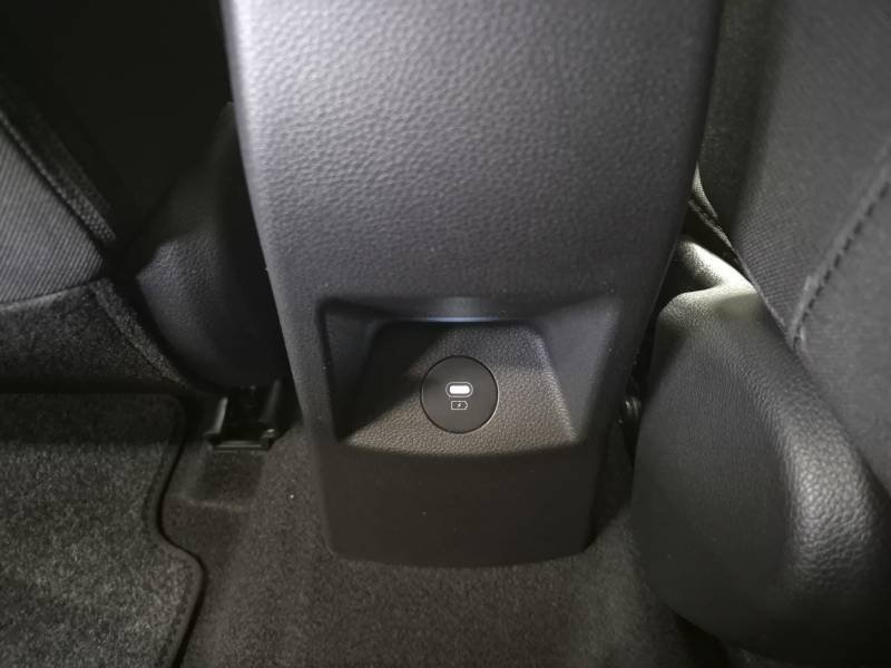 Kia Stonic - Photo 20