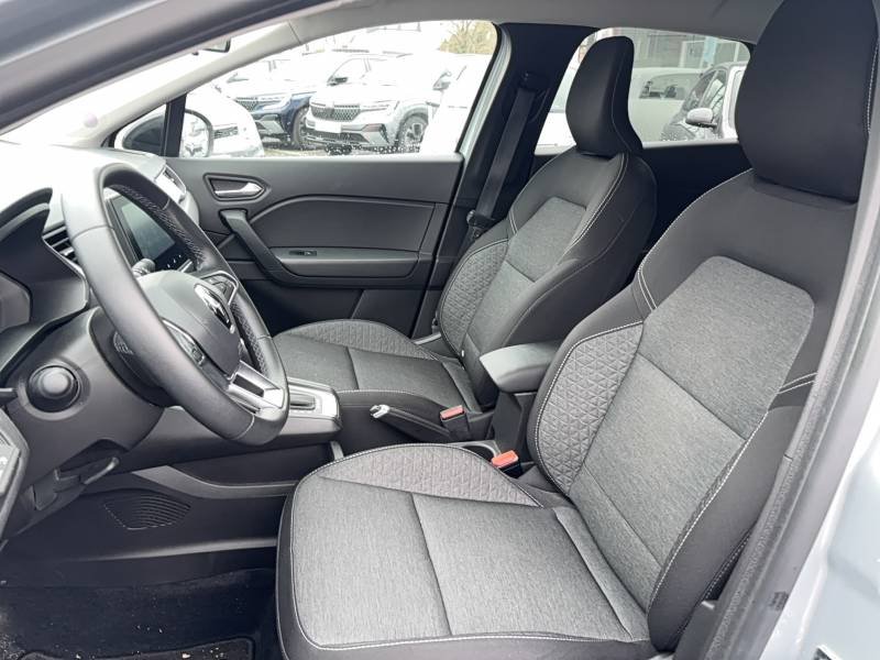 Renault Captur - Photo 11