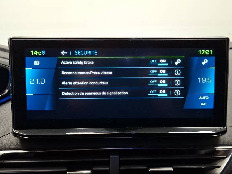 Peugeot 3008 - Photo 24