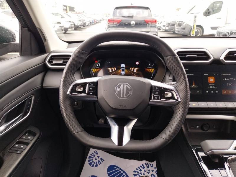 MG ZS - Photo 19