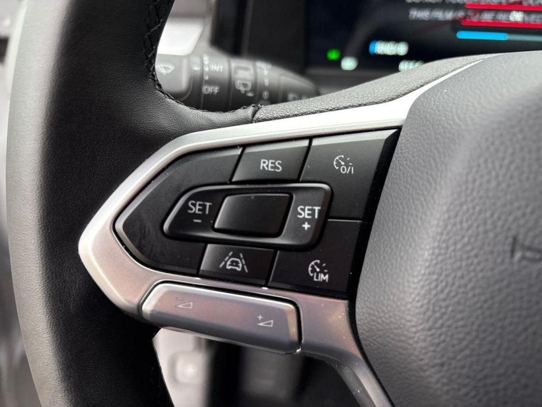 Volkswagen Caravelle - Photo 2