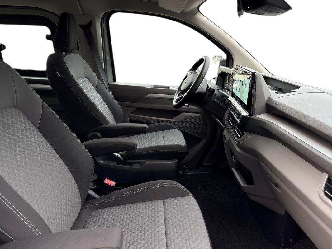 Volkswagen Caravelle - Photo 26