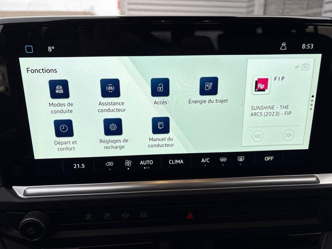 Volkswagen Caravelle - Photo 29