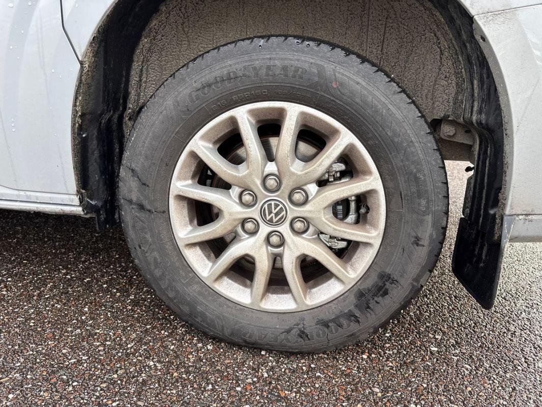 Volkswagen Caravelle - Photo 9