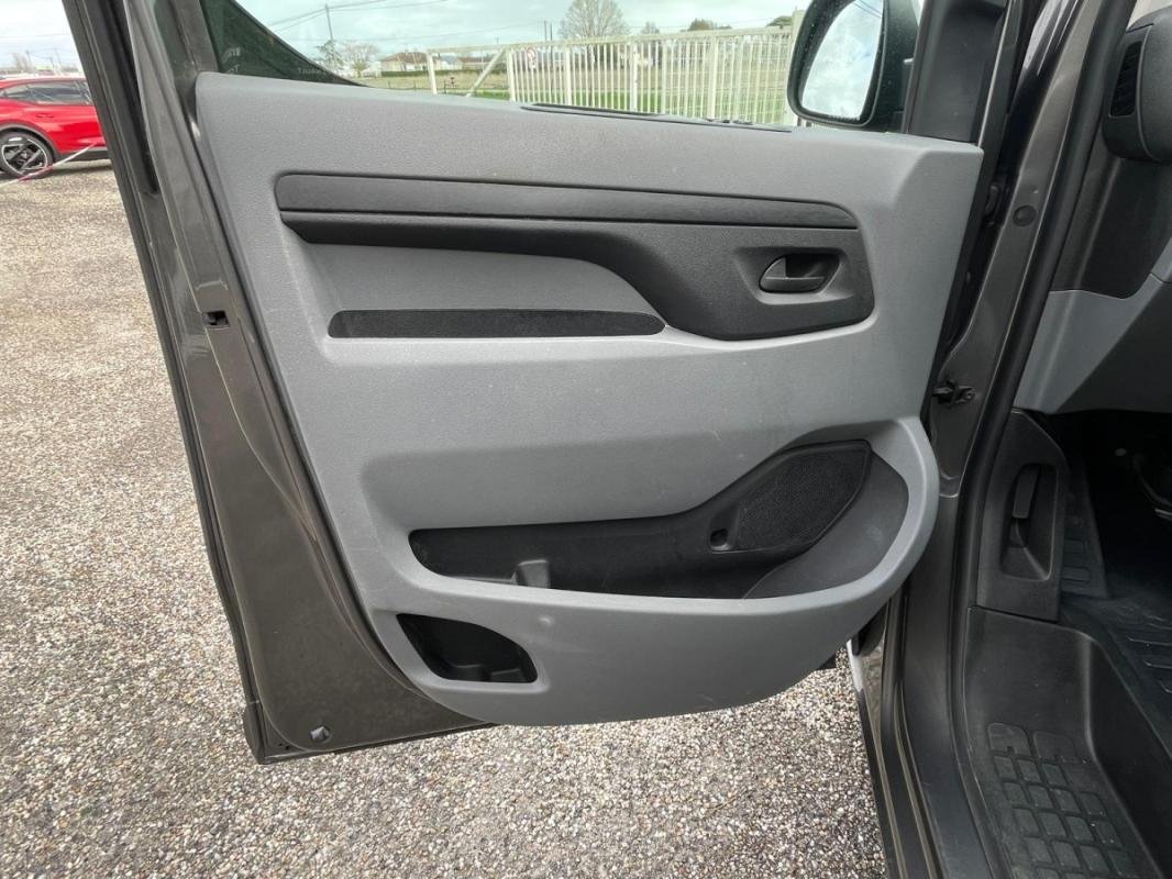 Citroën Jumpy - Photo 25