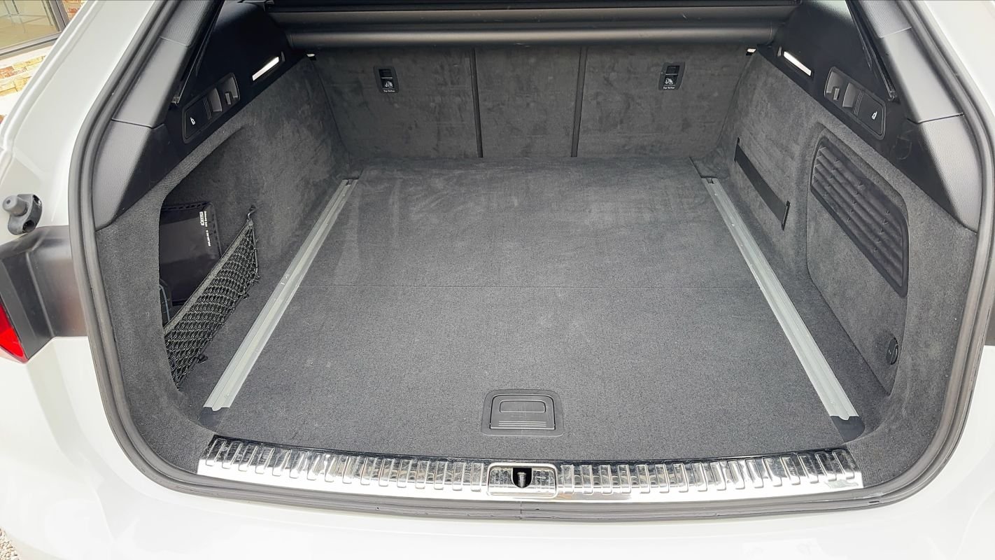 Audi A6 Avant - Photo 13