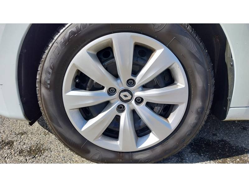 Renault Clio - Photo 17