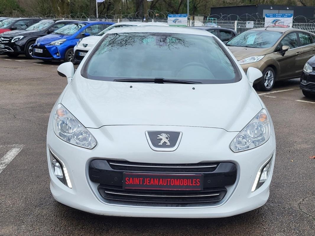 Peugeot 308 CC - Photo 2
