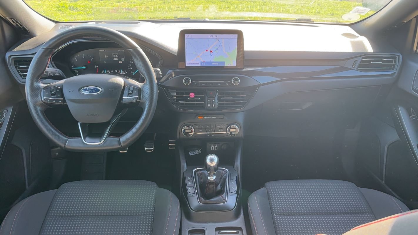 Ford Focus - Photo 11