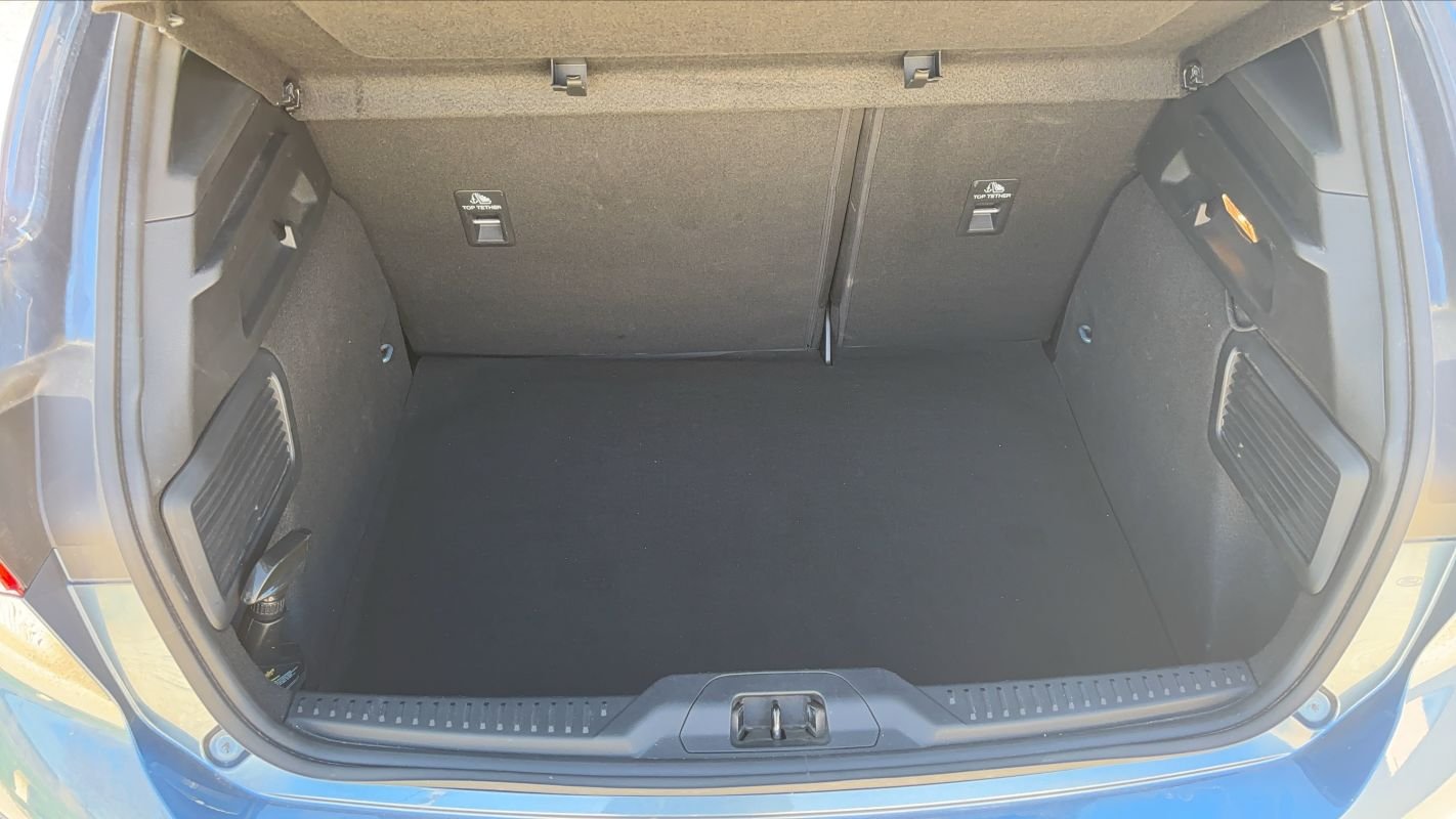 Ford Focus - Photo 14