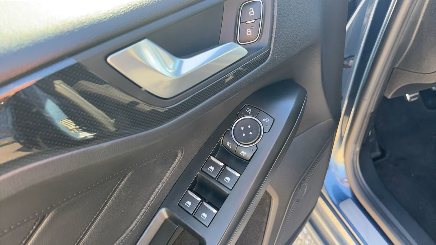 Ford Focus - Photo 29