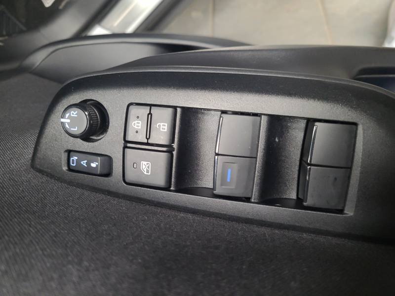 Toyota Yaris - Photo 14