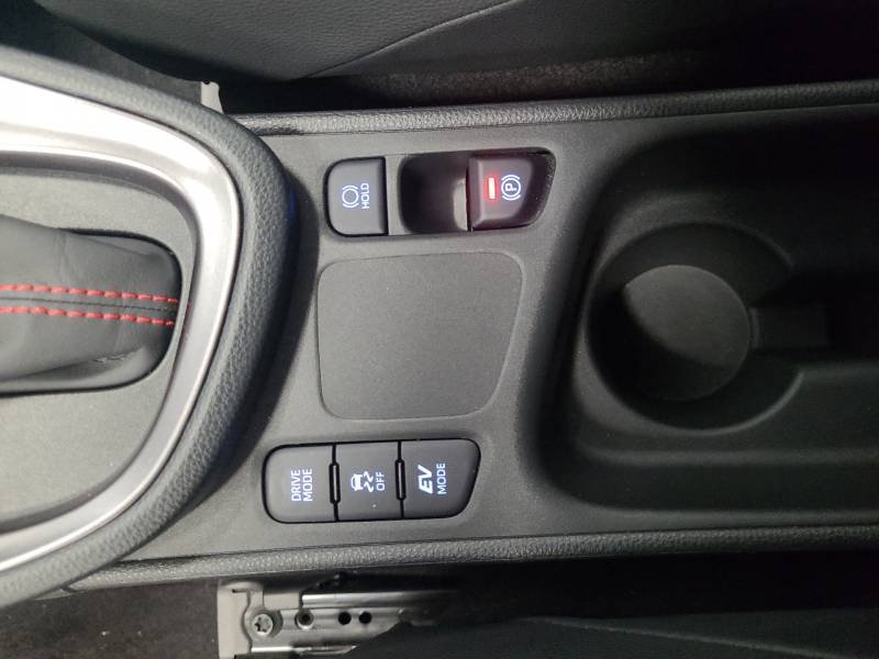 Toyota Yaris - Photo 19