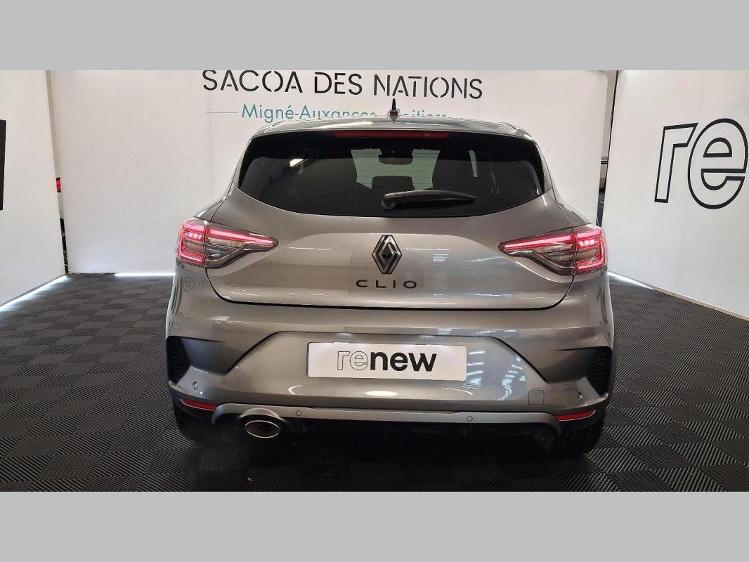 Renault Clio - Photo 17