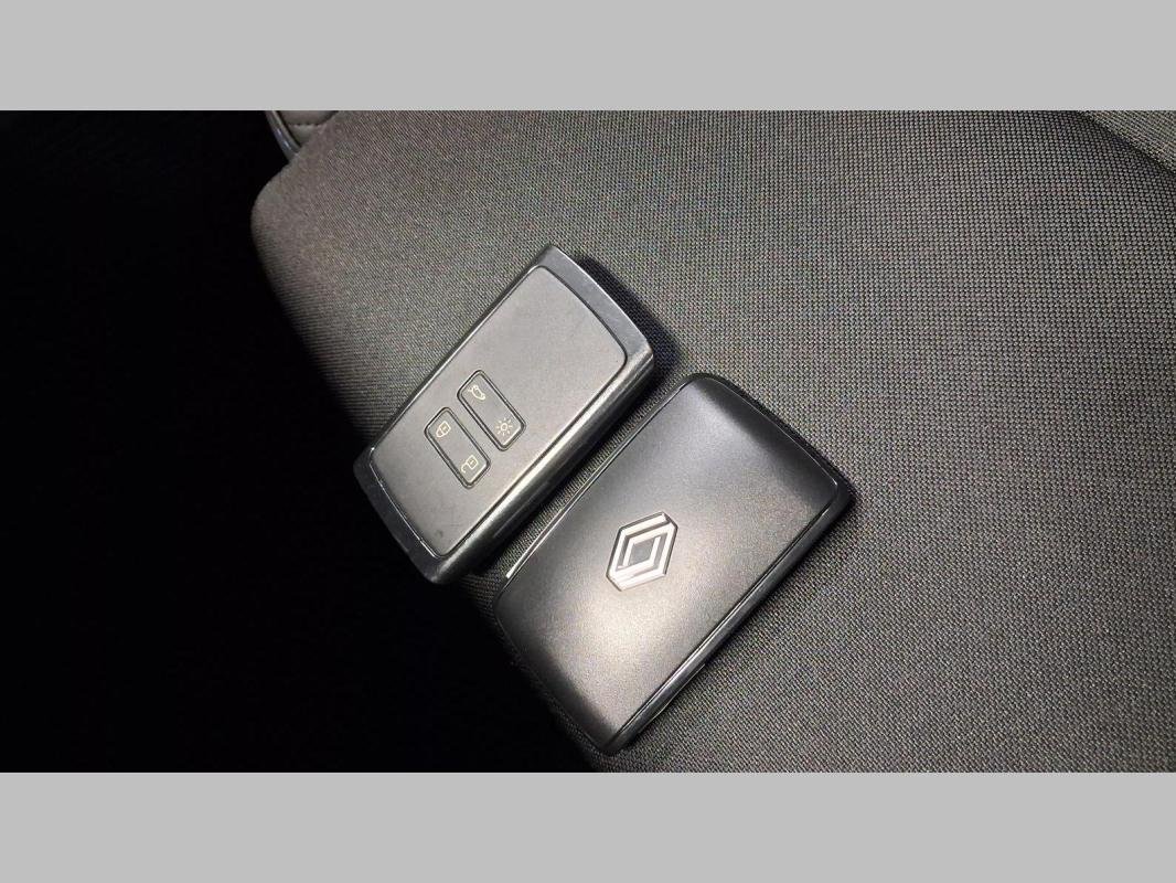 Renault Clio - Photo 18
