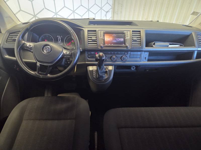 Volkswagen Caravelle - Photo 11