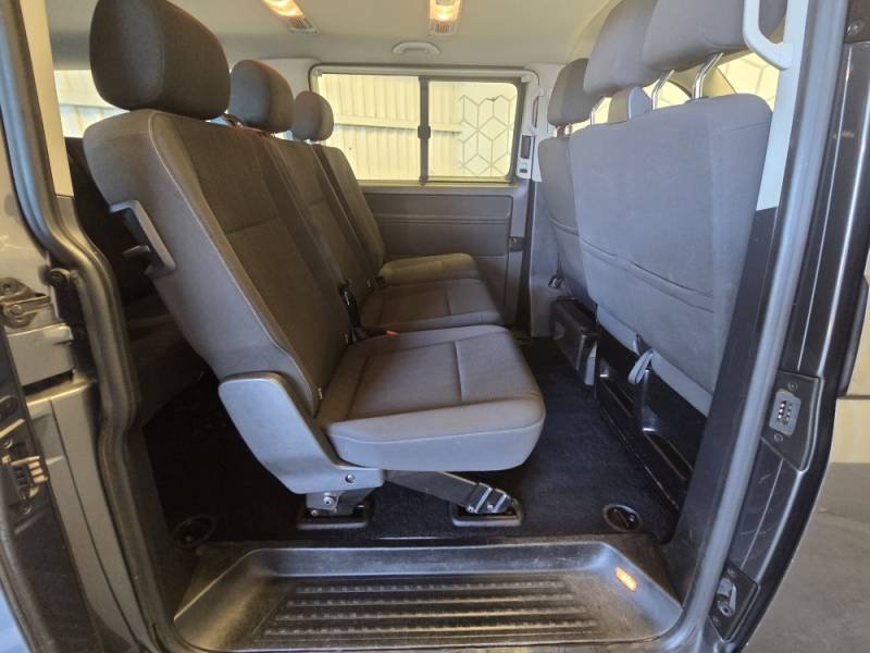 Volkswagen Caravelle - Photo 24