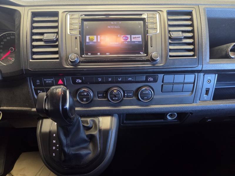 Volkswagen Caravelle - Photo 26