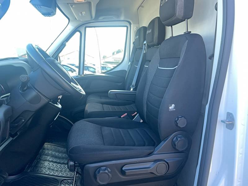 Iveco Daily - Photo 10