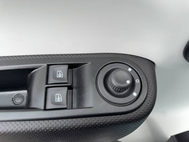 Renault Twingo - Photo 16